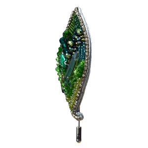 Handmade Crystal Green Fortune Leaf Lapel Pin