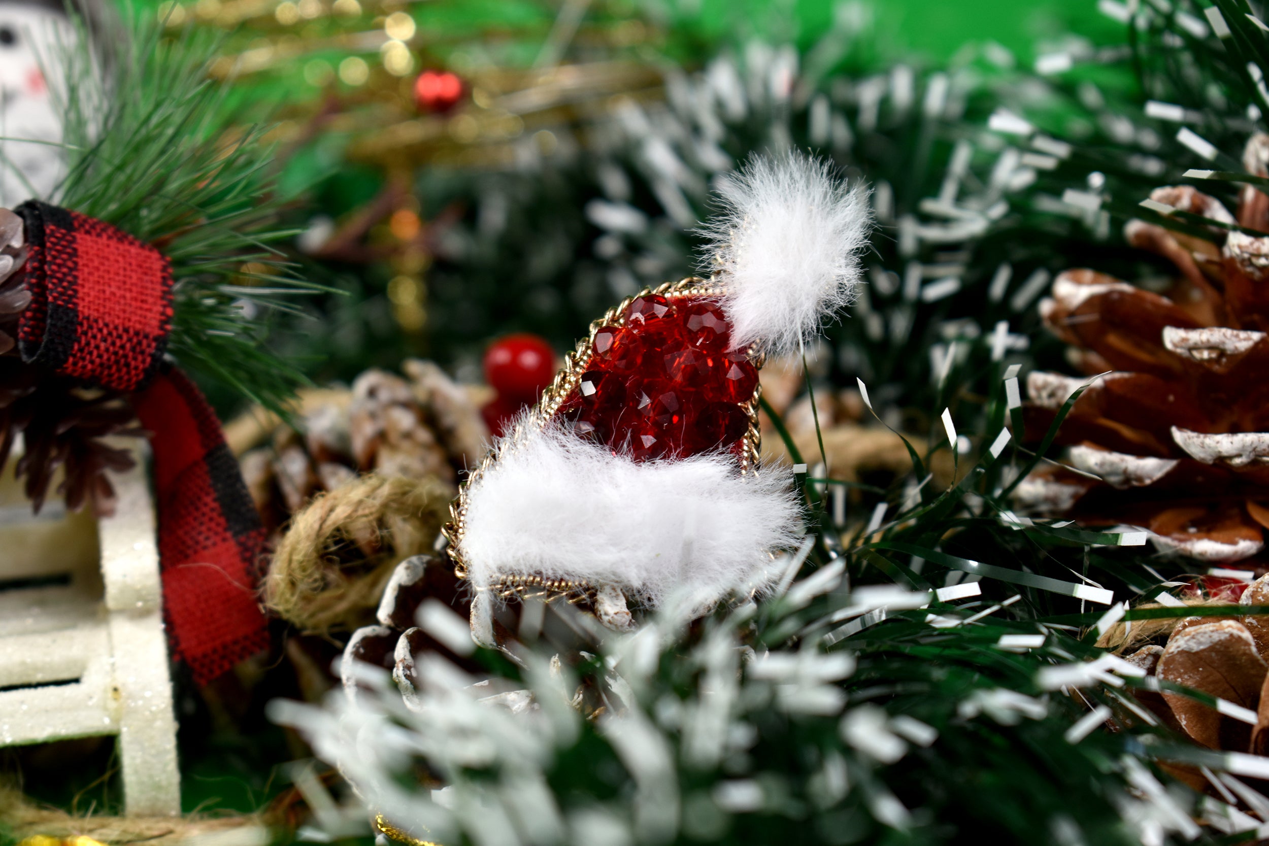 Handmade Red Santa Christmas Hat Brooch/ Pin